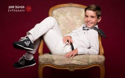Galería de Fotos de Niños de Comunión en Estudio